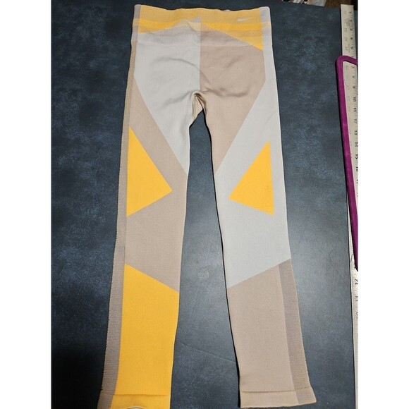 Nike Women Sculpt Icon Clash Seamless Tights CJ4135 Yellow 110 Size M - Picture 1 of 6